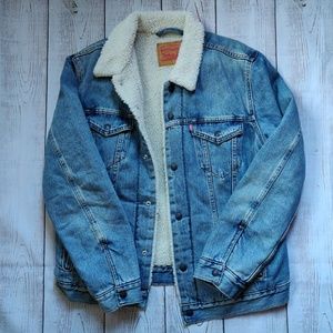 Levi's Sherpa lined Trucker Jacket L